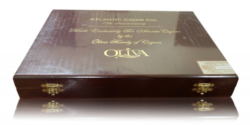 oliva-box-of-cigars Box of Oliva Cigars