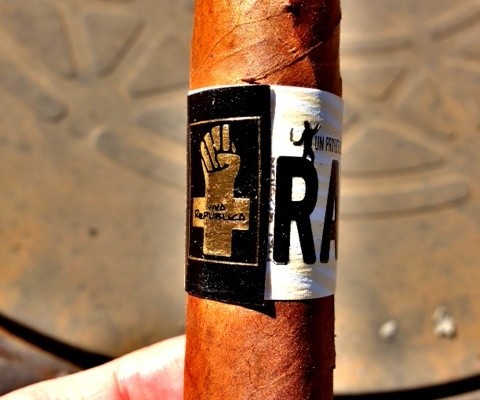 Viva Republica Rapture cigar review