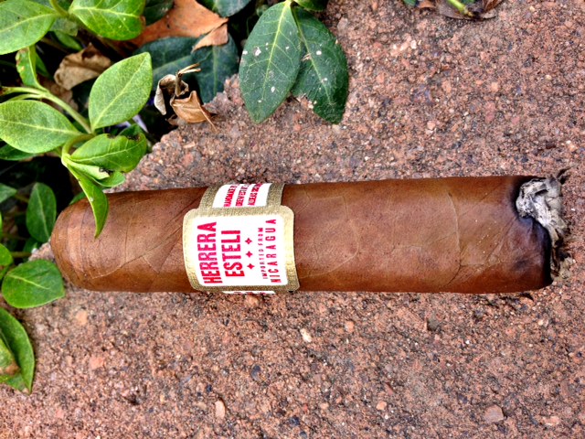 Herrera Esteli cigar rating
