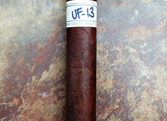 Liga Privada UF-13 Dark