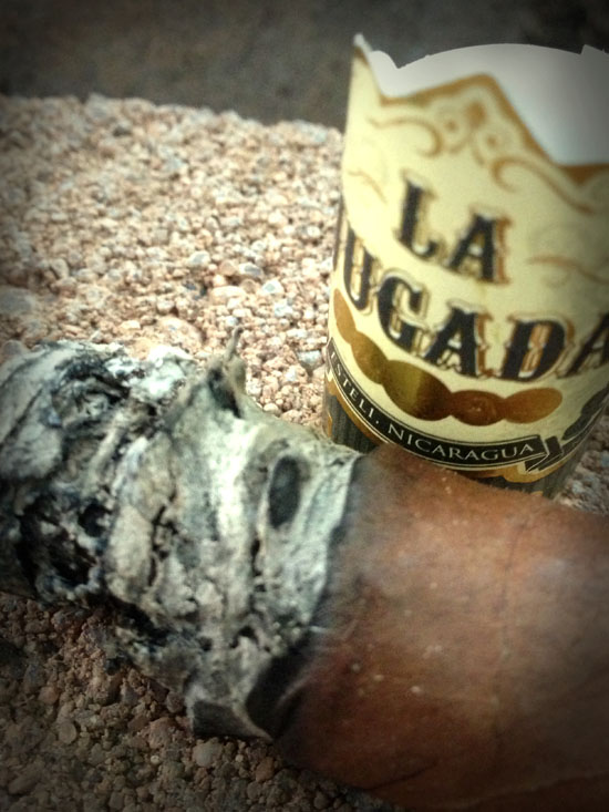 La-Jugada-Habano-cigar-reviews La Jugada Habano Cigar Reviews