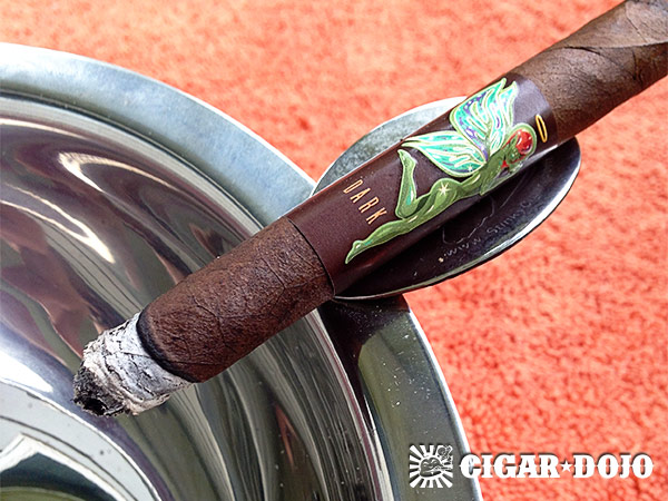 Crux Cigars Ninfamaniac Dark cigar review