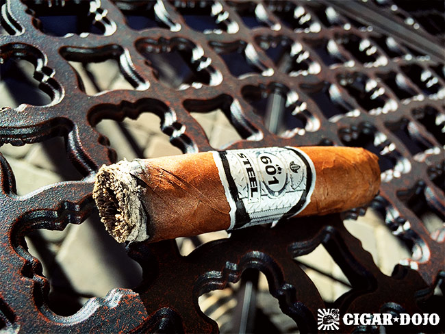 601 Steel cigar review and rating