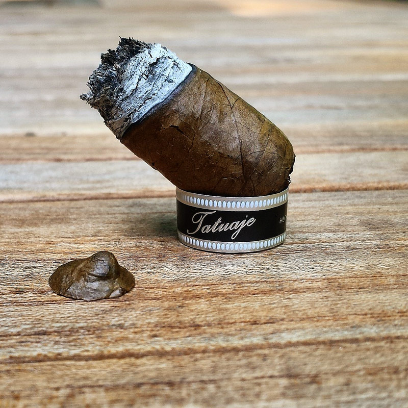Tatuaje Black Label Corona Gorda 2013 cigar review and rating