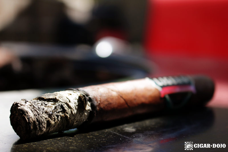Rocky Patel Super Ligero Toro cigar review