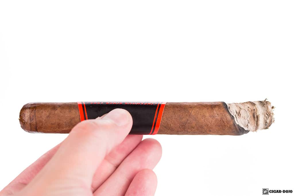 Camacho Corojo BXP Toro cigar review