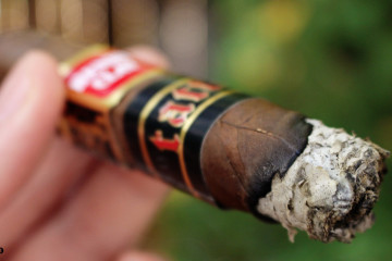 Henry Clay Tattoo cigar review