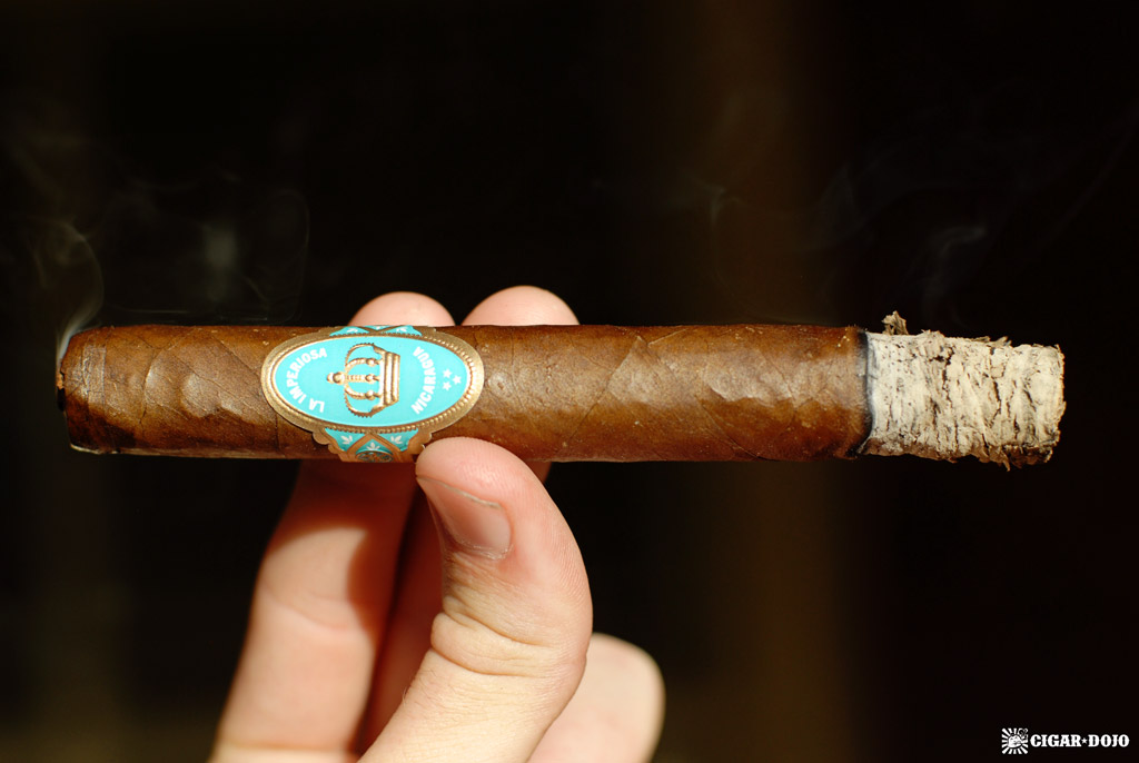 Crowned Heads La Imperiosa corona gorda cigar review