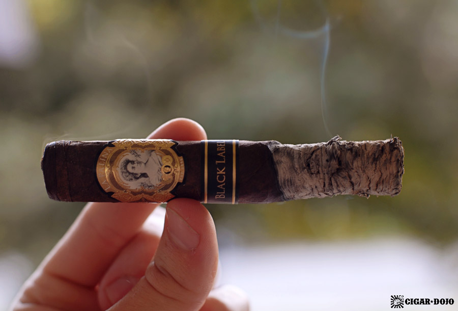 La Palina Black Label robusto cigar review