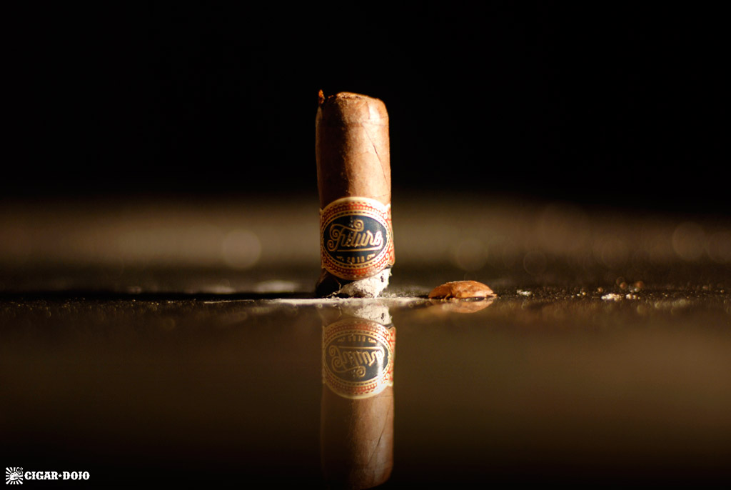 Warped Futuro cigar review and rating