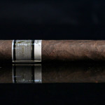 Macanudo Estate Reserve 2015 cigar side
