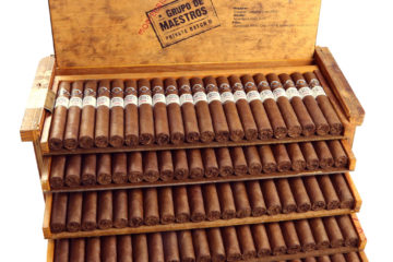 Montecristo Grupo de Maestros Private Batch II cigar open box packaging