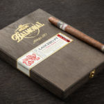 Balmoral Añejo XO Lancero FT cigar box closed