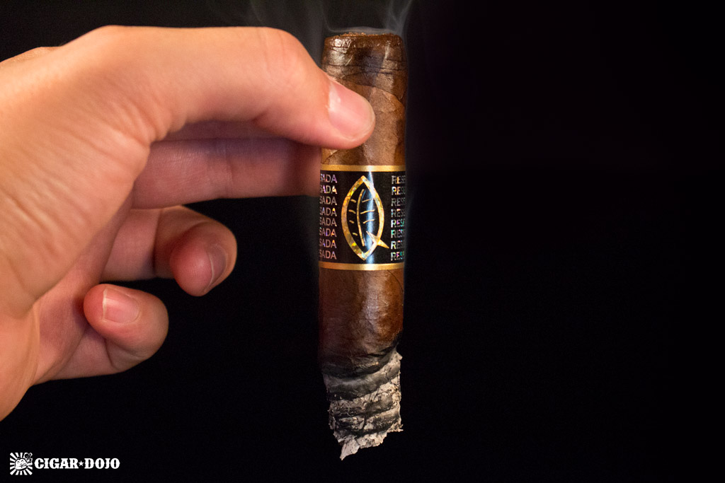 Quesada Reserva Privada Oscuro cigar smoking