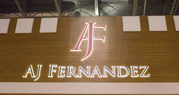 AJ Fernandez cigar booth IPCPR 2016