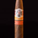 AVO Syncro Nicaragua Fogata Short Torpedo cigar