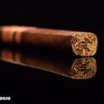 Matilde Quadrata Robusto cigar foot