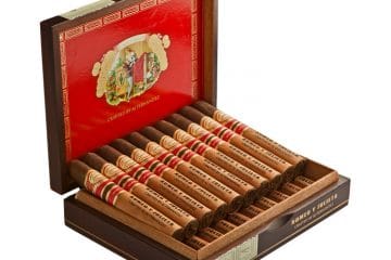 Romeo y Julieta Crafted by A. J. Fernandez cigar box open