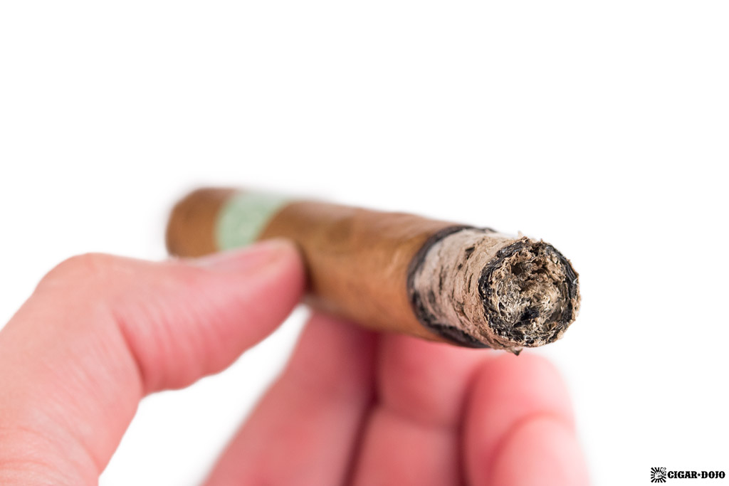 Warped Villa Sombra Mojitos cigar ash