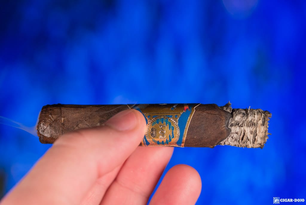 601 Blue Label Maduro Short Churchill review