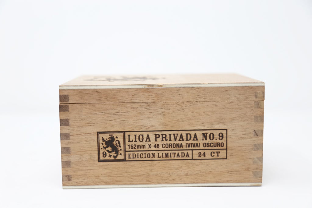 Drew Estate Liga Privada No. 9 Corona Viva box closed