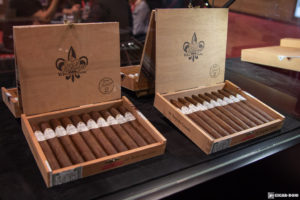 Tatuaje 15 Rosado Oscuro cigar display IPCPR 2018