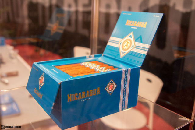 CAO Nicaragua cigars open box