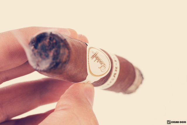 Davidoff Cigar Dojo Exclusive 2018 smoking head