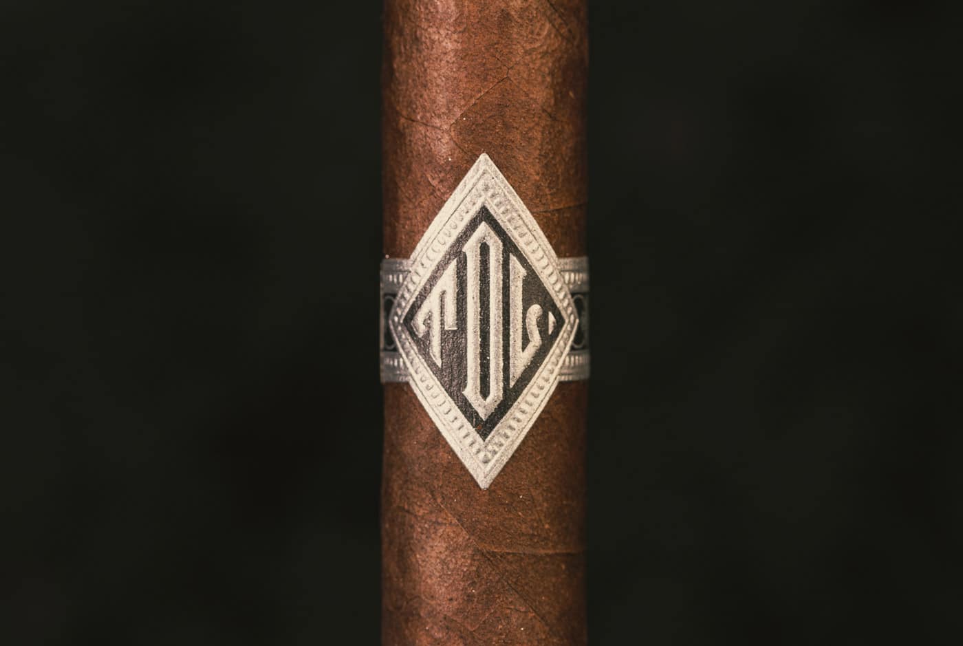 Todo Las Dias Mas Fuerte Thick Lonsdale cigar review