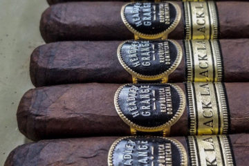 Crowned Heads Headley Grange Black Lab LE 2018 bands