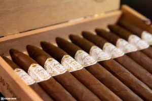 Tatuaje 15th Anniversary Rosado Oscuro Torpedo Grande cigars open box