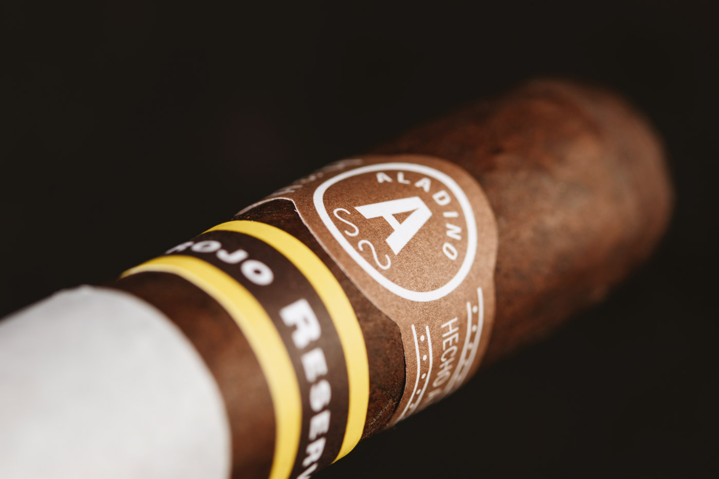 Aladino Corojo Reserva cigar review