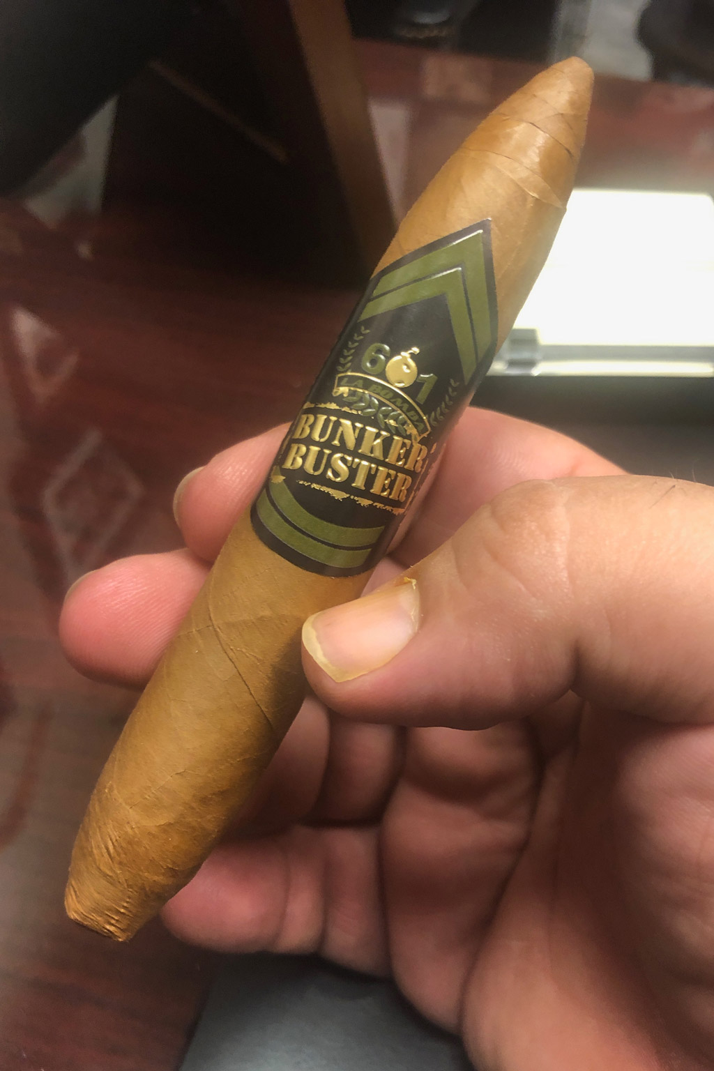 601 La Bomba Connecticut Bunker Buster - FUBAR cigar