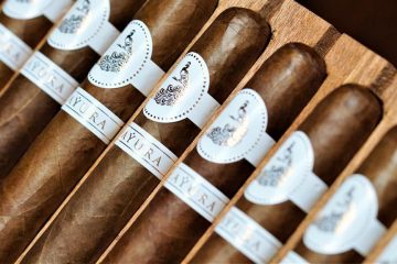 Bombay Tobak MQBA MAYURA