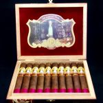 Cubariqueño Cigar Co. Protocol Sir Robert Peel Maduro box open