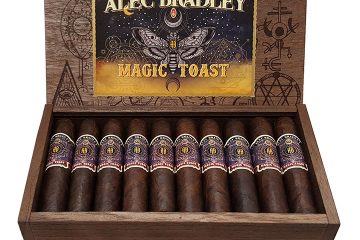 Alec Bradley Magic Toast Chunk cigar box open
