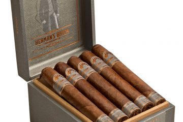 H. Upmann Herman’s Batch cigar box open