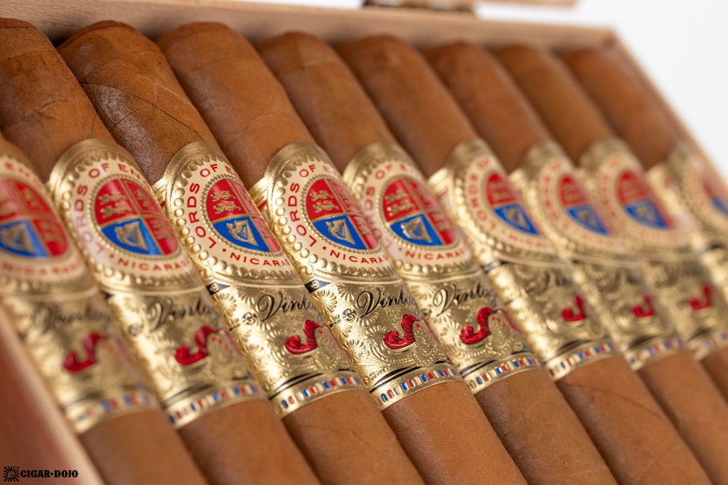 Lords of England Connecticut Robusto cigars open box