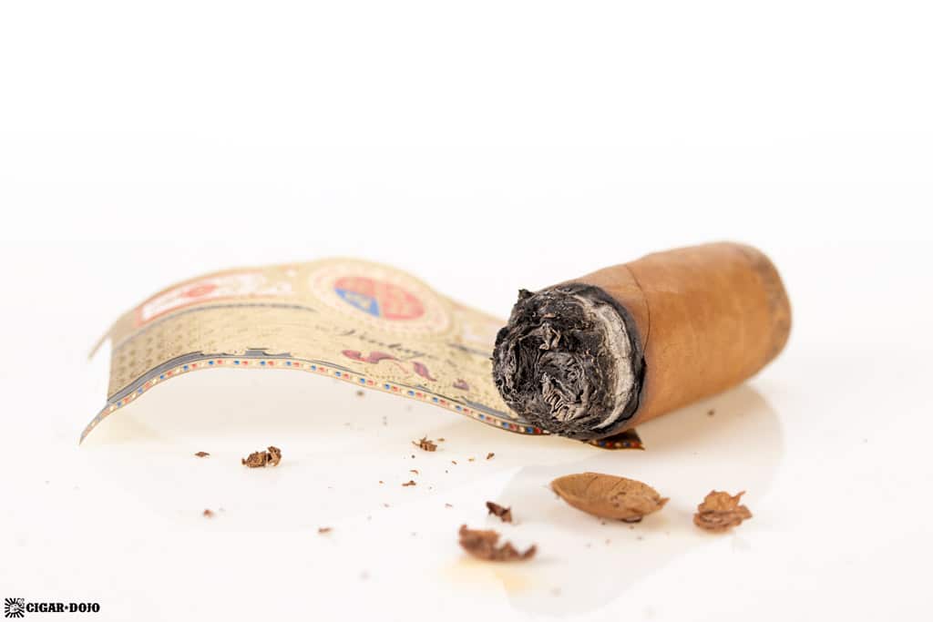 Lords of England Connecticut Robusto cigar nub finished