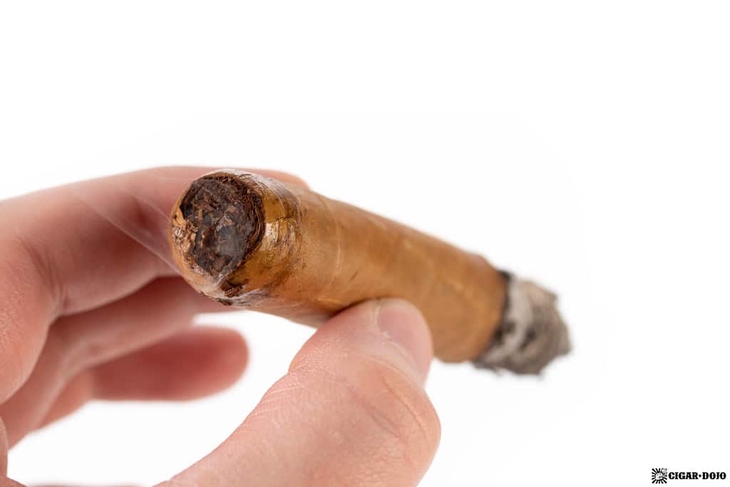 Lords of England Connecticut Robusto cigar smoking