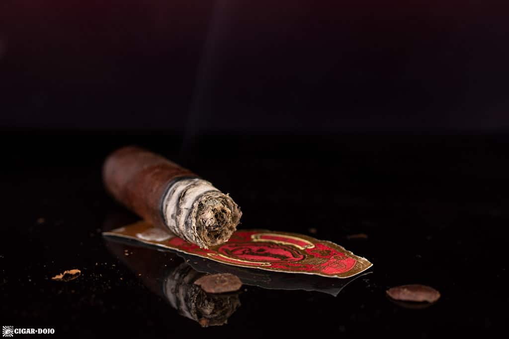 Crowned Heads La Coalición Corona Gorda cigar nub finished