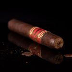 Crowned Heads La Coalición Corona Gorda cigar head cut cap