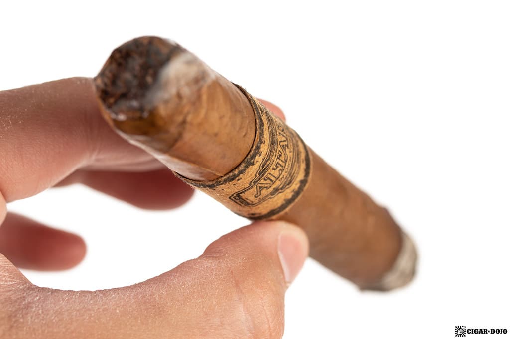 Altar Q by Oscar Valladares cigar smoking