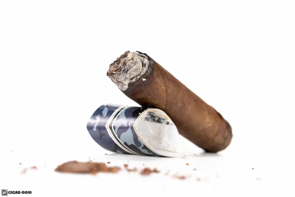 Fratello Camo Blu Toro cigar nub finished