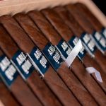 Fratello Arlequín Toro cigars in box