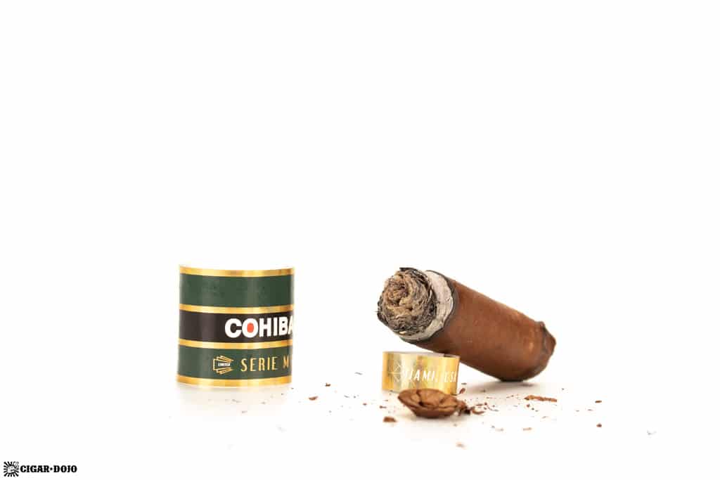 Cohiba Serie M cigar nub finished