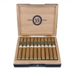 Ferio Tego Eleganica 2021 cigar box open