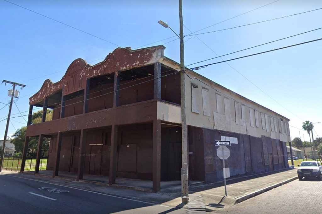 J.C. Newman Sanchez y Haya hotel