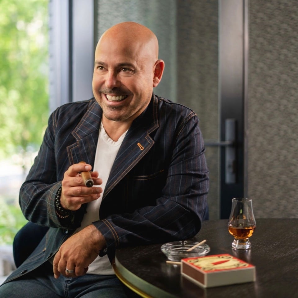 Tim Ozgener Ozgener Family Cigars