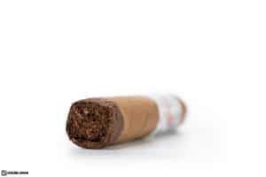 Camacho Factory Unleashed 2 cigar foot